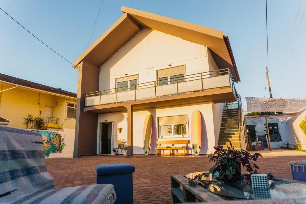 Hospedium Hostel Republica Surf House エリセイラ エクステリア 写真