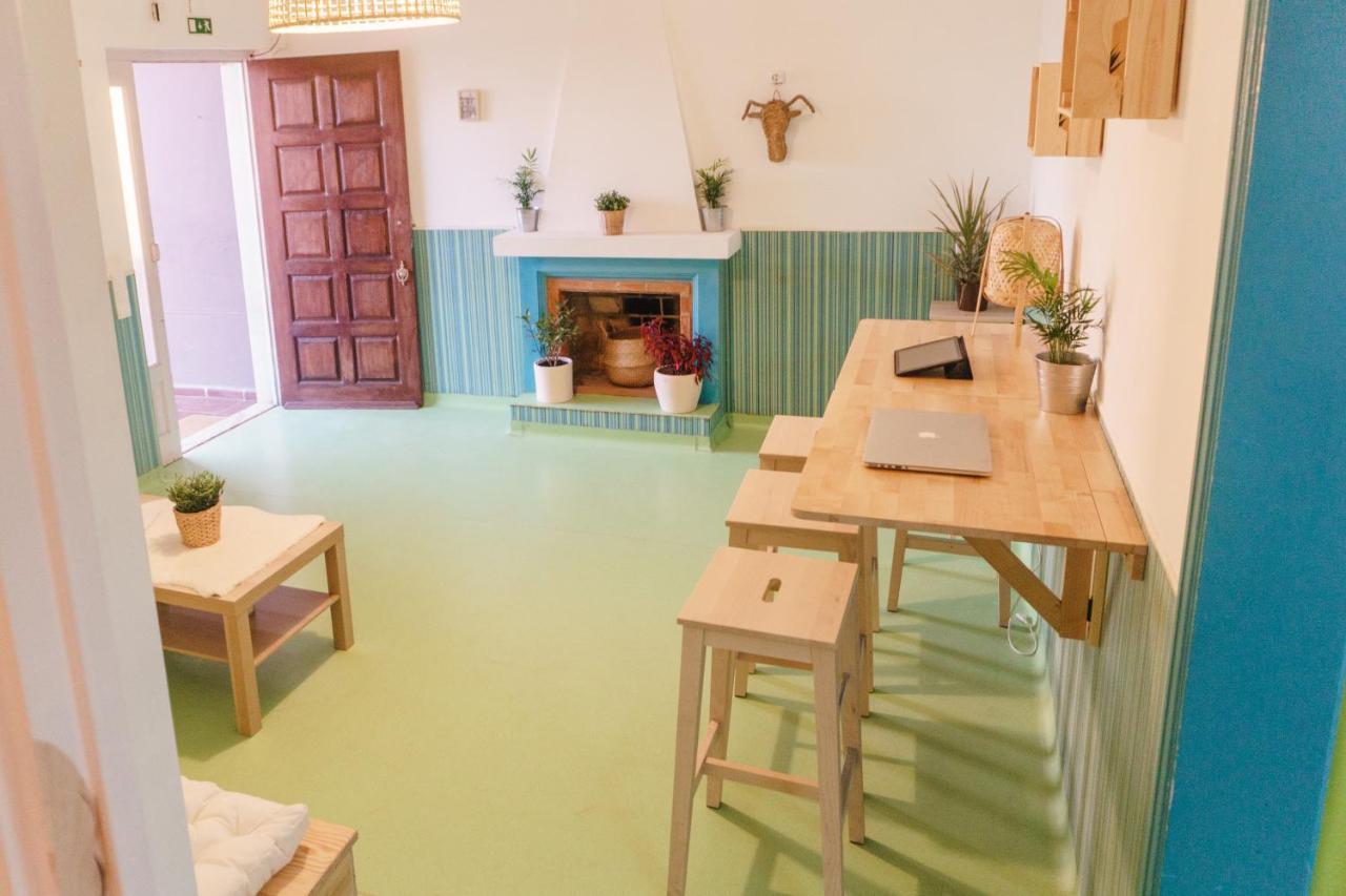 Hospedium Hostel Republica Surf House エリセイラ エクステリア 写真