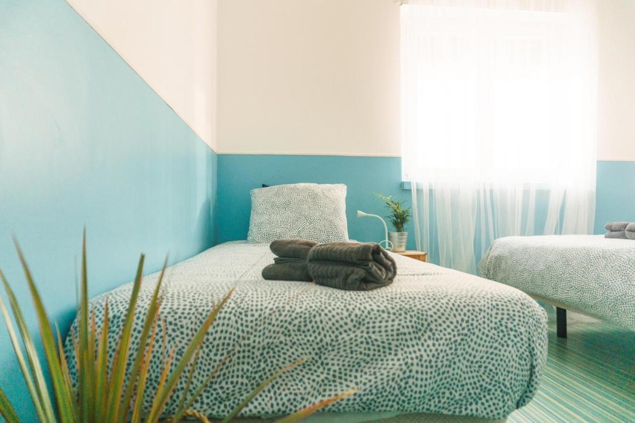 Hospedium Hostel Republica Surf House エリセイラ エクステリア 写真
